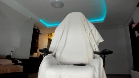 Mistress KiRa online show from June 2026 07:20:01 PM