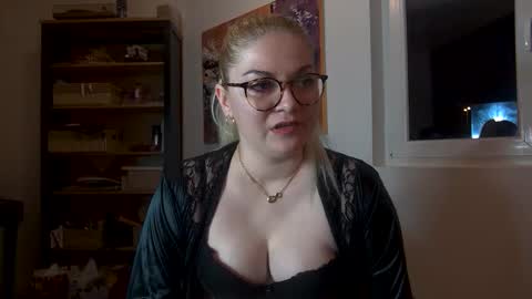 Mistress Marlena online show from January 2026 09:35:02 PM
