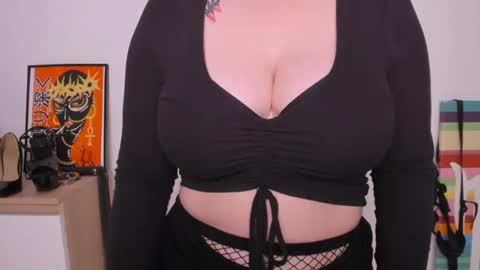 SANDY online show from January 2025 08:42:01 PM