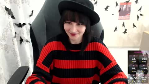 misty_dark online show from October 2025 10:41:01 AM