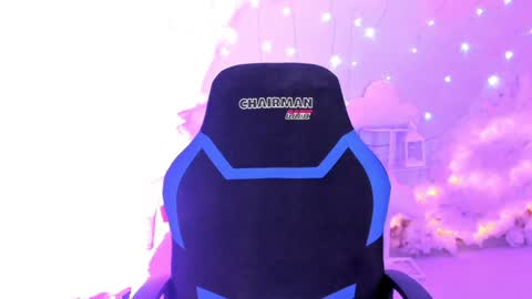 Snapshot of mistybarnes chatting on December 2024 02:47:02 PM MistyBarnes NONUDE MODEL online show from December 2024 02:47:02 PM