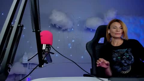 Snapshot of mistybarnes chatting on March 2025 02:59:01 PM MistyBarnes NONUDE MODEL online show from March 2025 02:59:01 PM