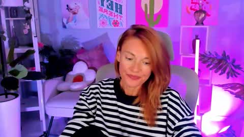 Snapshot of mistybarnes chatting on October 2025 02:16:01 PM MistyBarnes NONUDE MODEL online show from October 2025 02:16:01 PM