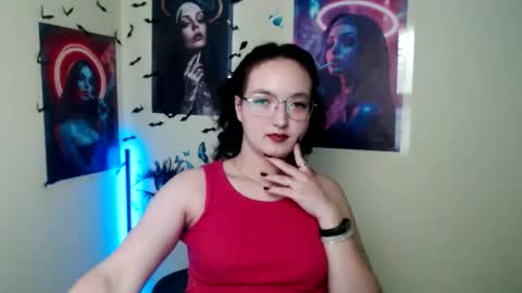 Snapshot of mistyrosee chatting on October 2025 01:26:02 PM Aria online show from October 2025 01:26:02 PM