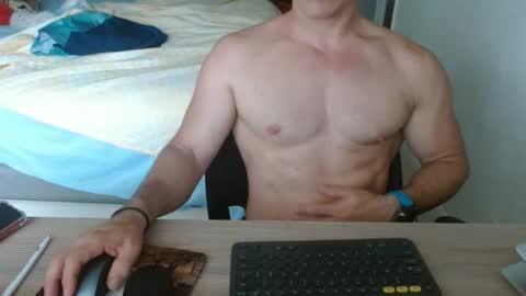 Snapshot of mitcheli chatting on September 2025 02:19:01 PM Onlyfans online show from September 2025 02:19:01 PM