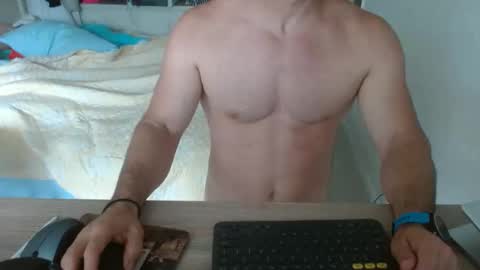Snapshot of mitcheli chatting on September 2025 03:25:01 PM Onlyfans online show from September 2025 03:25:01 PM
