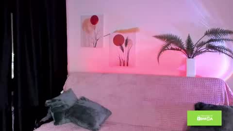 Yuka online show from February 2025 04:10:02 PM