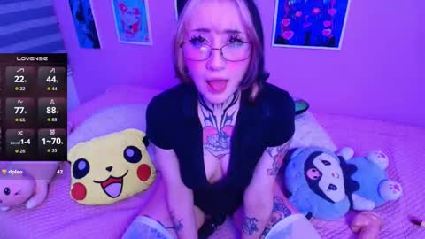  Miwa Violet  online show from February 2026 06:26:01 AM