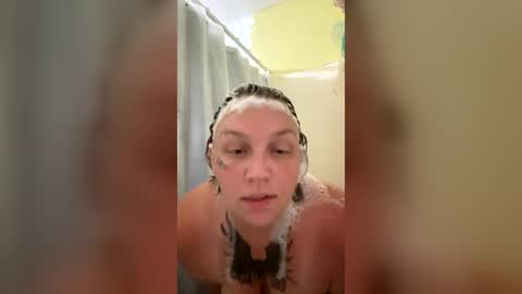 Mixedshake online show from June 2026 11:43:01 PM