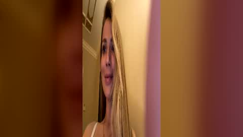 Snapshot of miya_shake chatting on June 2026 01:09:01 AM Miya Nika online show from June 2026 01:09:01 AM