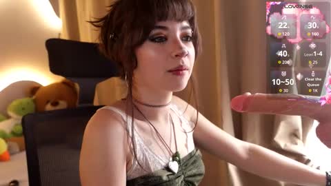 miyuki_wolf online show from February 2026 01:29:02 PM