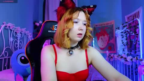 Snapshot of mizukinoyoru chatting on February 2025 09:24:02 PM Mizuki online show from February 2025 09:24:02 PM