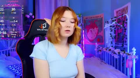 Snapshot of mizukinoyoru chatting on February 2025 09:01:02 PM Mizuki online show from February 2025 09:01:02 PM