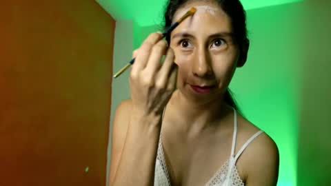 MoonLipson online show from January 2025 06:02:01 AM