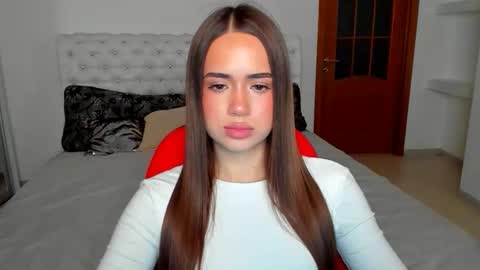 Beata online show from September 2025 05:07:01 PM