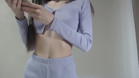 Snapshot of mmmeoww chatting on January 2025 09:01:01 AM Ariela online show from January 2025 09:01:01 AM