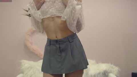 Snapshot of mmmeoww chatting on September 2025 05:12:02 PM Ariela online show from September 2025 05:12:02 PM