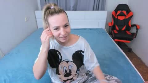 Margo online show from November 2025 11:36:02 PM