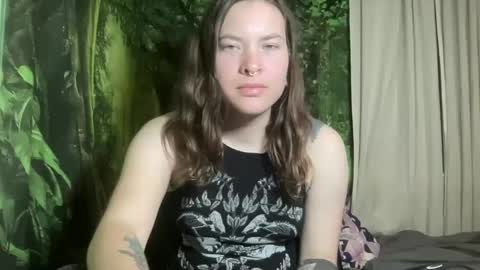 Misty online show from October 2025 02:33:01 AM