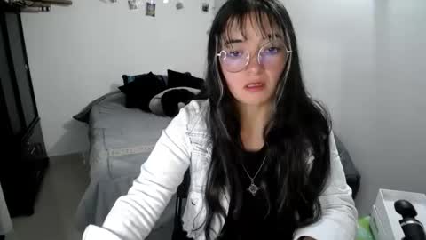 Sam online show from October 2025 10:26:01 AM