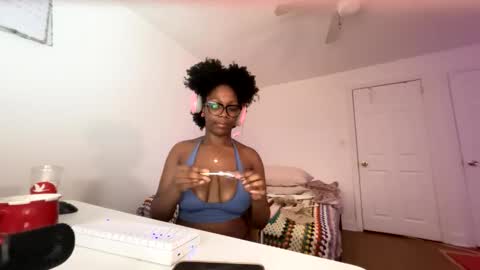 Mocha  BDAY JAN 13  online show from May 2026 02:51:02 AM