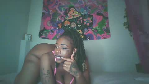 Snapshot of mochamuse chatting on June 2026 07:00:01 AM Mocha online show from June 2026 07:00:01 AM