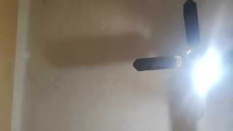 Snapshot of modelo_web18 chatting on June 2026 08:13:02 PM camilo online show from June 2026 08:13:02 PM