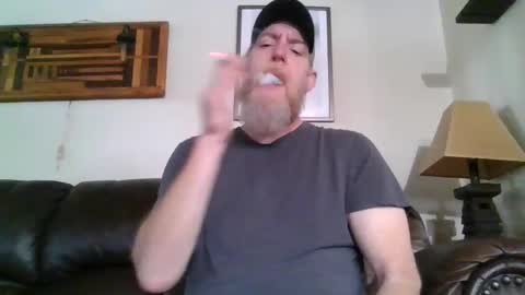 moeblick online show from January 2025 03:39:01 PM