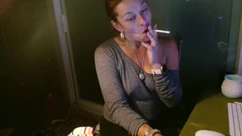 MoistKnickers69 online show from September 2025 05:44:01 AM