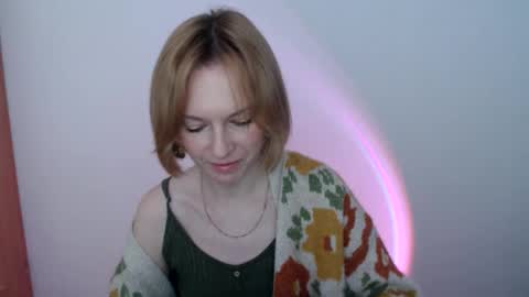 Snapshot of mollilove chatting on May 2026 07:25:02 AM mollilove online show from May 2026 07:25:02 AM