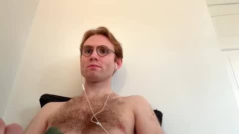 molliter online show from October 2025 03:35:01 PM