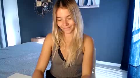 Molly online show from January 2025 01:49:01 PM