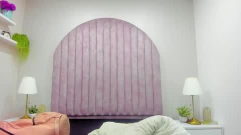 Molly Jackson online show from March 2025 12:12:01 PM