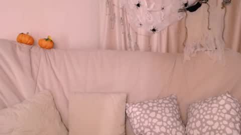 molly_kisss online show from October 2025 09:21:02 AM