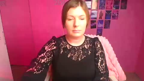 Molly online show from January 2026 01:05:02 PM