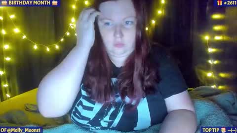 molly_moons online show from December 2025 11:15:01 AM