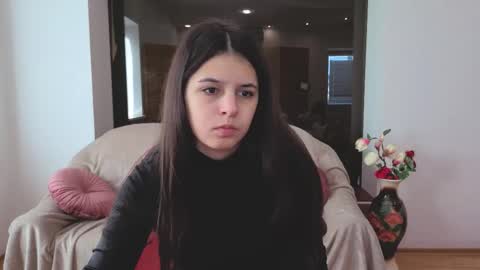 Molly Owens online show from September 2025 06:40:01 AM