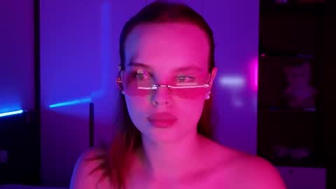 Molly online show from June 2026 12:31:02 PM