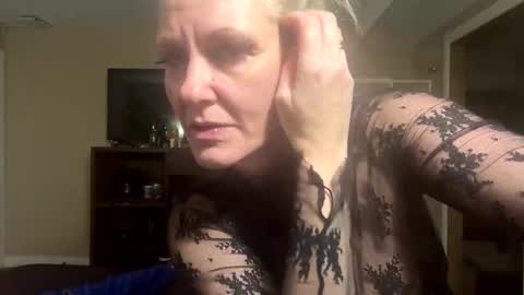 molly fourtune online show from October 2025 07:28:02 AM