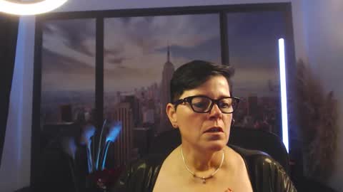 MollySun Nina Randmann online show from September 2025 04:56:01 PM