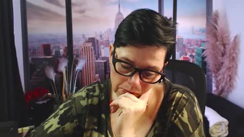 MollySun Nina Randmann online show from October 2025 05:13:01 PM