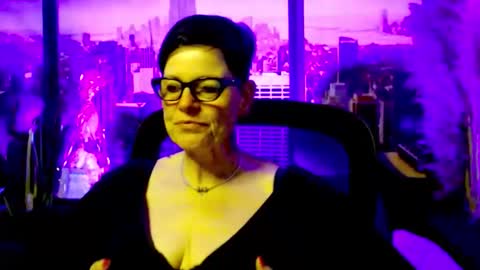 Snapshot of mollysun chatting on April 2026 04:45:02 PM MollySun Nina Randmann online show from April 2026 04:45:02 PM