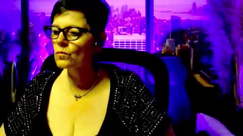 Snapshot of mollysun chatting on May 2026 04:36:02 PM MollySun Nina Randmann online show from May 2026 04:36:02 PM