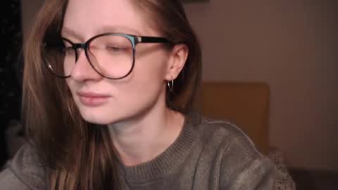 mollytucker online show from February 2025 03:35:01 PM