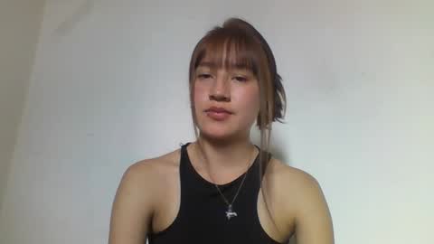 Snapshot of mollywalter chatting on January 2025 05:35:02 PM mollywalter online show from January 2025 05:35:02 PM