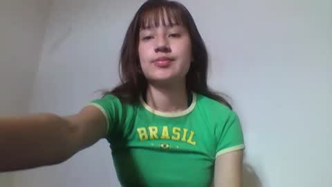 Snapshot of mollywalter chatting on February 2025 12:39:02 PM mollywalter online show from February 2025 12:39:02 PM