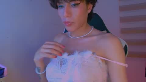 Snapshot of mommyandmartinvelvelt chatting on June 2026 04:36:02 AM mommyandmartinvelvelt online show from June 2026 04:36:02 AM