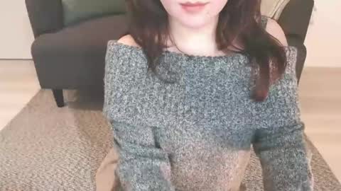 Snapshot of momo612238 chatting on January 2025 12:49:01 AM Momo online show from January 2025 12:49:01 AM