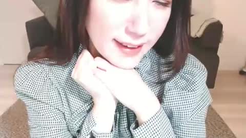 Snapshot of momo612238 chatting on March 2025 10:45:02 PM Momo online show from March 2025 10:45:02 PM