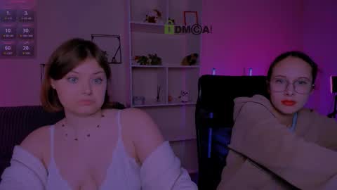 Mona  online show from October 2025 06:51:02 PM